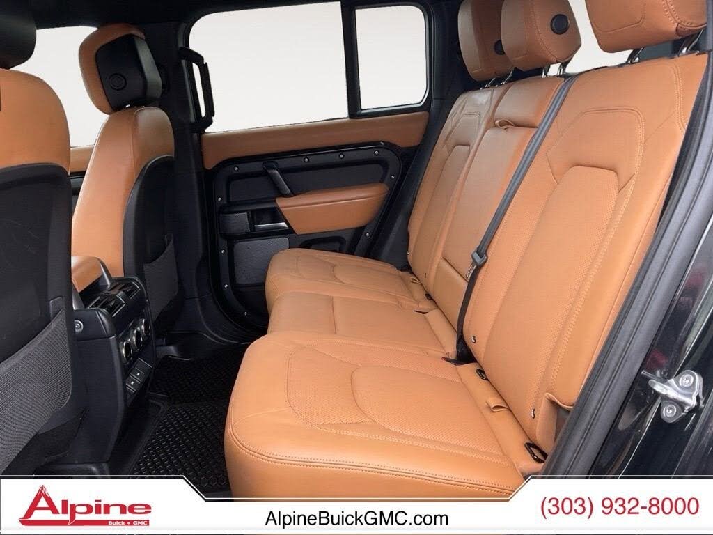 2023 Land Rover Defender 110 V8 AWD