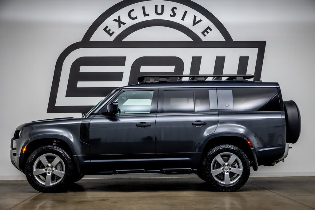 2023 Land Rover Defender 130 First Edition AWD