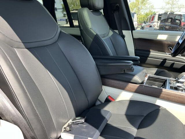 2023 Land Rover Range Rover P530 SE AWD