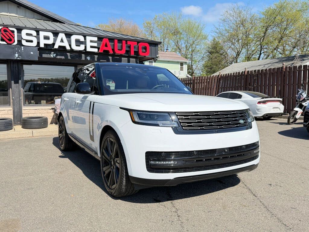 2023 Land Rover Range Rover P400 SE AWD