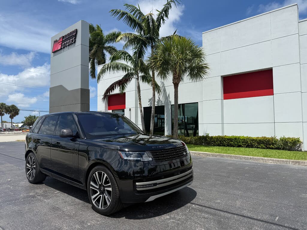 2023 Land Rover Range Rover P400 SE AWD