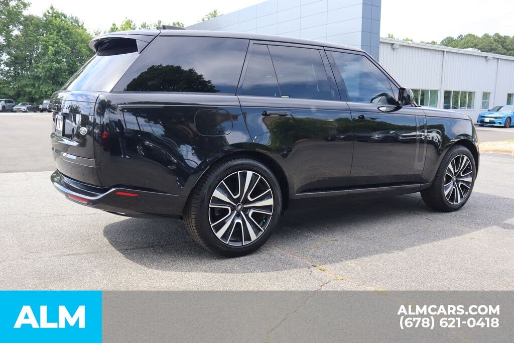 2023 Land Rover Range Rover P530 SE AWD