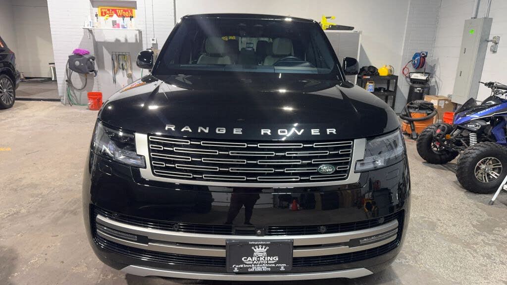 2023 Land Rover Range Rover P530 SE LWB AWD