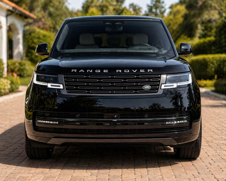 2023 Land Rover Range Rover P400 SE AWD