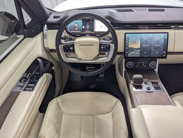 2023 Land Rover Range Rover P400 SE AWD