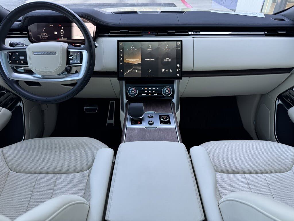 2023 Land Rover Range Rover P400 SE AWD