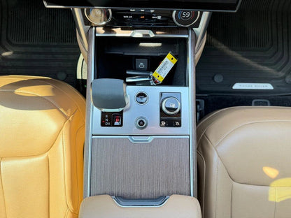 2023 Land Rover Range Rover P400 SE AWD
