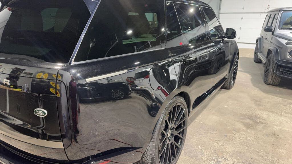 2023 Land Rover Range Rover P530 SE LWB AWD