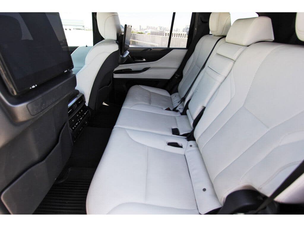2023 Lexus LX 600 Luxury AWD