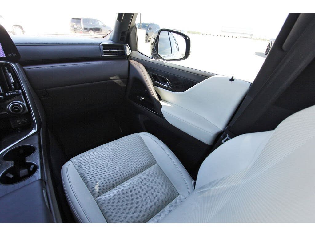 2023 Lexus LX 600 Luxury AWD