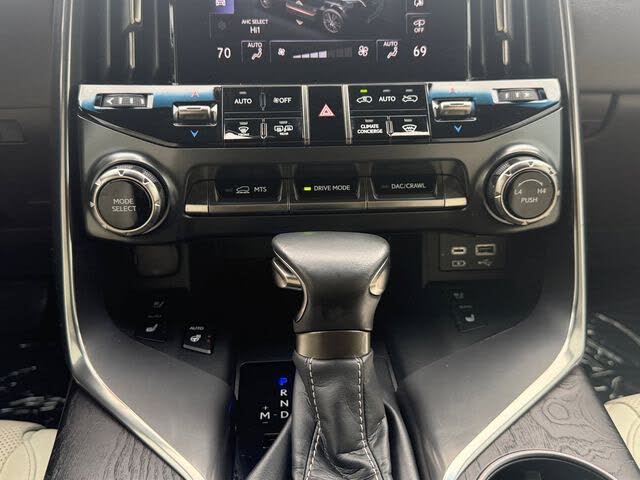 2023 Lexus LX 600 Luxury AWD