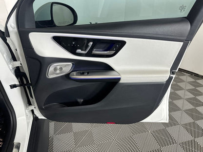 2023 Mercedes-Benz GLC 300 RWD