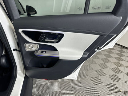 2023 Mercedes-Benz GLC 300 RWD
