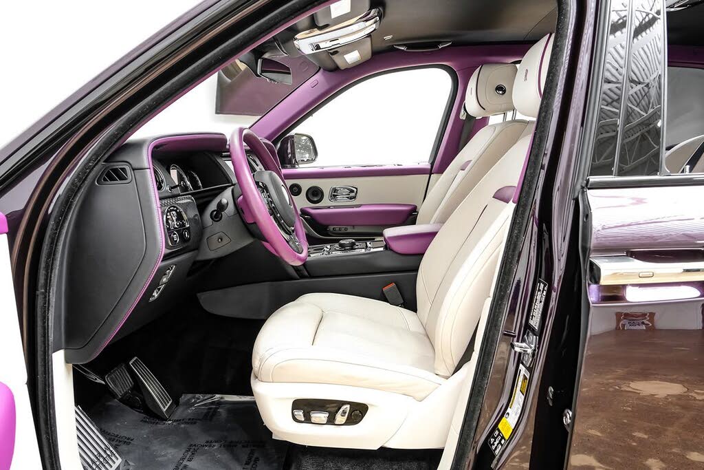 2023 Rolls-Royce Cullinan Black Badge AWD