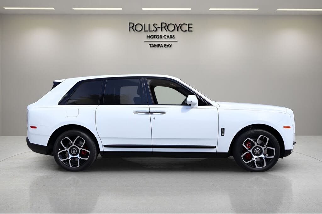 2023 Rolls-Royce Cullinan Black Badge AWD
