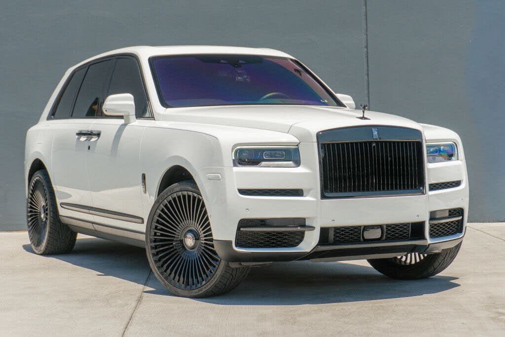 2023 Rolls-Royce Cullinan Black Badge AWD