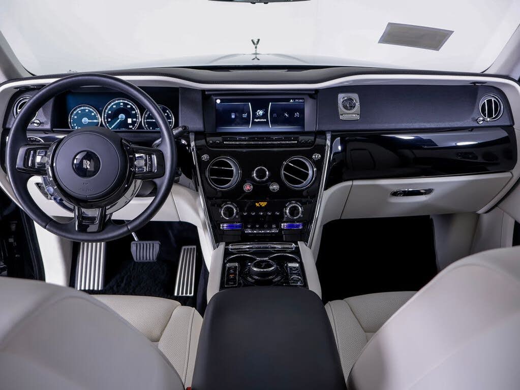 2023 Rolls-Royce Cullinan AWD