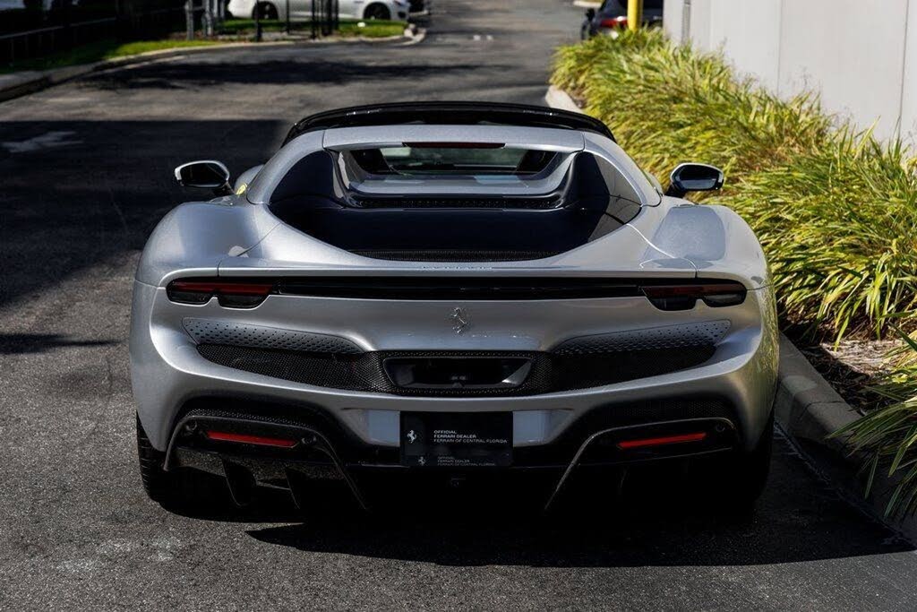 2024 Ferrari 296 GTS RWD