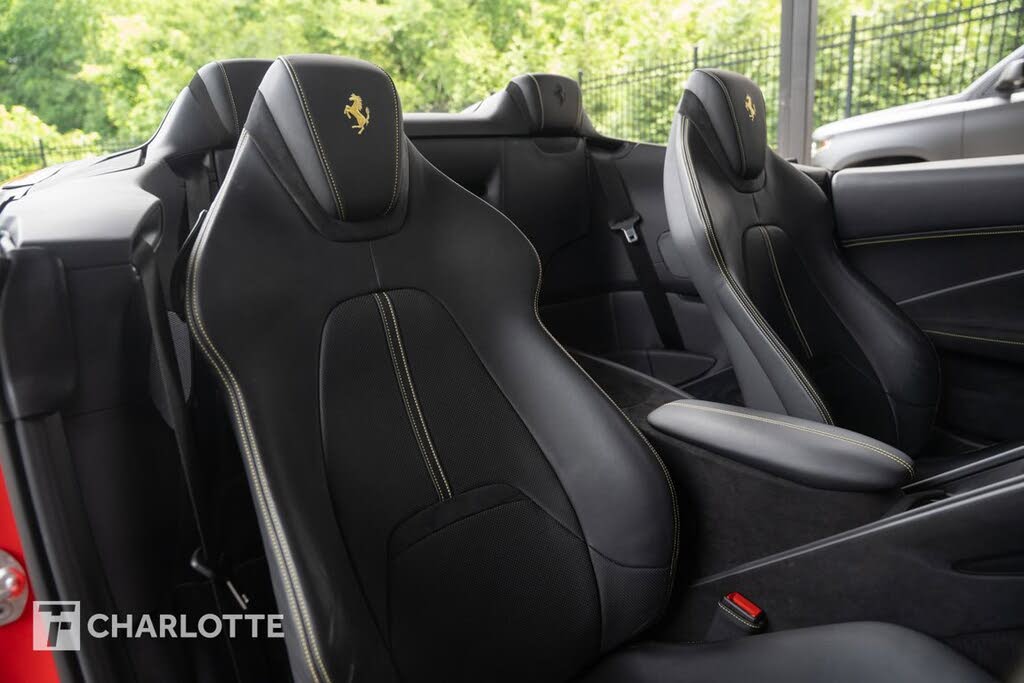 2024 Ferrari Roma Spider RWD