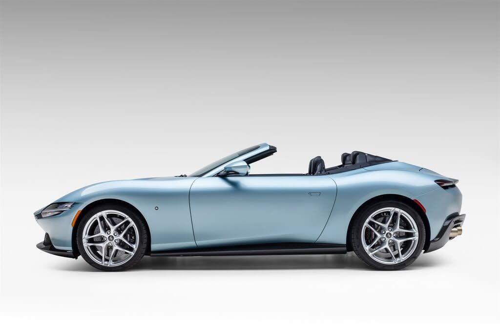 2024 Ferrari Roma Spider RWD