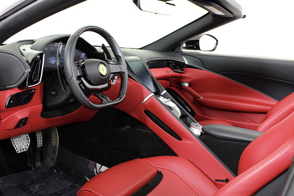 2024 Ferrari Roma Spider RWD