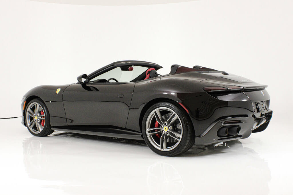 2024 Ferrari Roma Spider RWD
