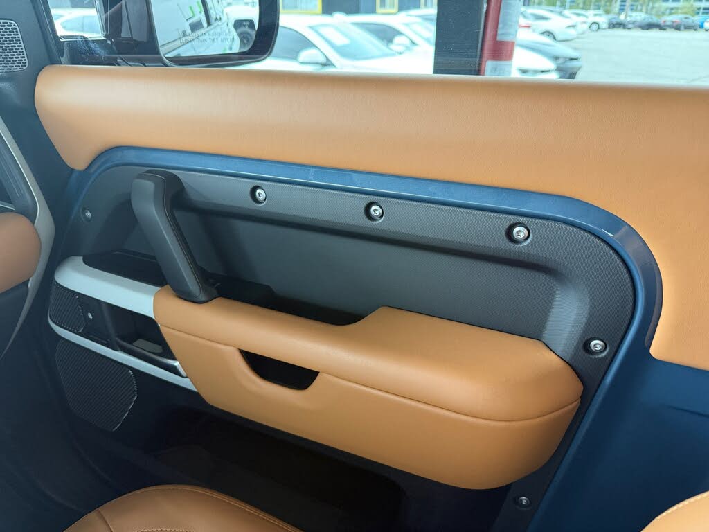 2024 Land Rover Defender 90 P300 S AWD
