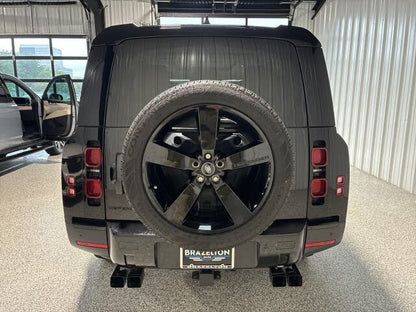 2024 Land Rover Defender 130 P300 S AWD