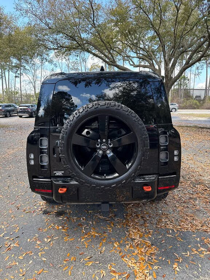 2024 Land Rover Defender 130 P400 X AWD