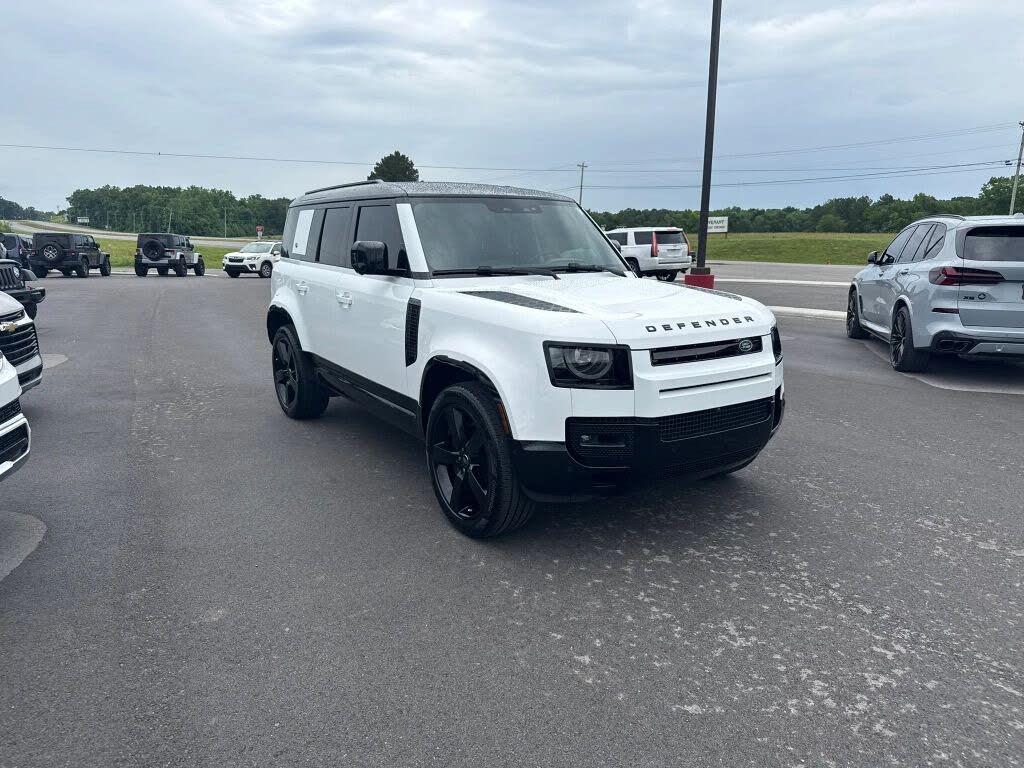 2024 Land Rover Defender 110 P400 X-Dynamic SE AWD