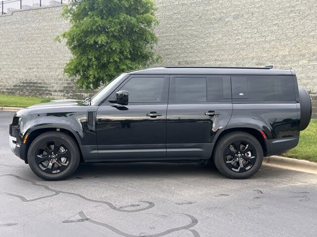 2024 Land Rover Defender 130 P300 S AWD