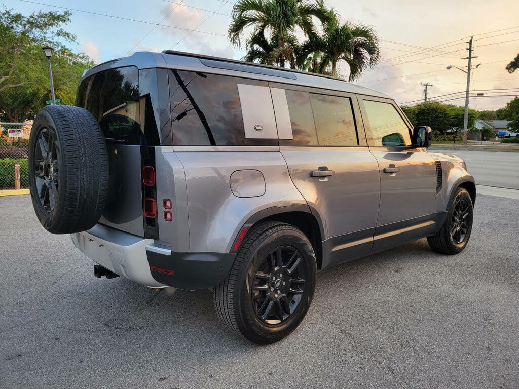 2024 Land Rover Defender 110 P300 S AWD