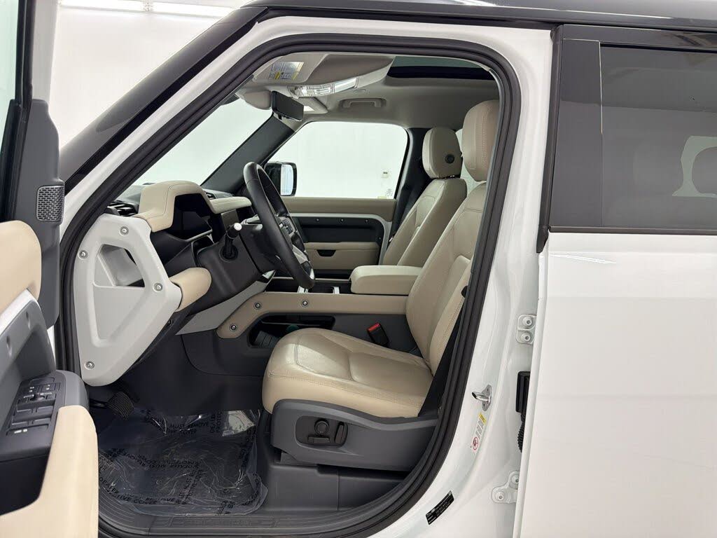 2024 Land Rover Defender 110 P400 S AWD