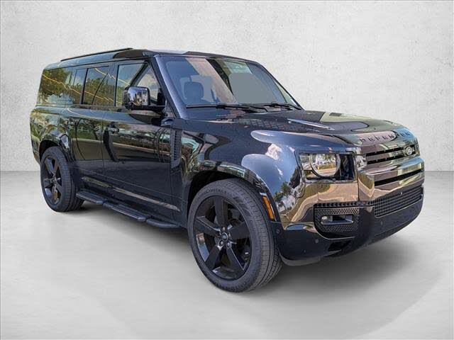 2024 Land Rover Defender 130 P400 X-Dynamic SE AWD