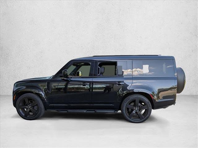2024 Land Rover Defender 130 P400 X-Dynamic SE AWD