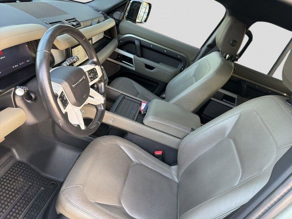 2024 Land Rover Defender 110 P300 S AWD