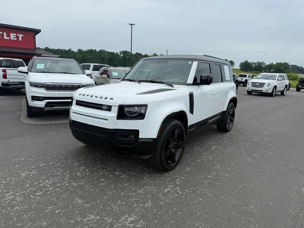 2024 Land Rover Defender 110 P400 X-Dynamic SE AWD