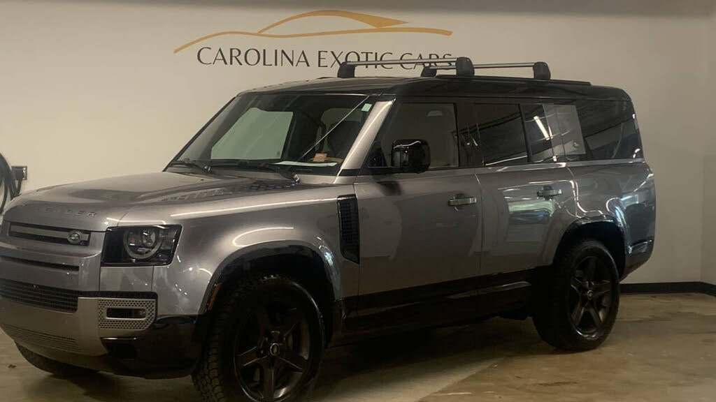 2024 Land Rover Defender 130 P400 X-Dynamic SE AWD