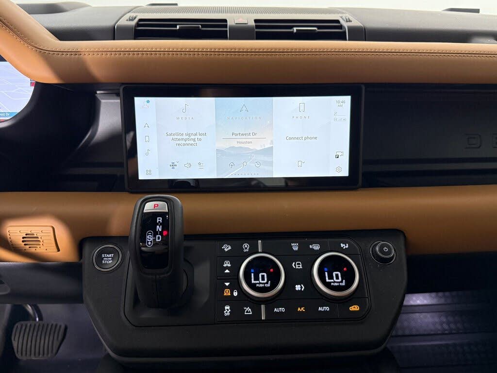 2024 Land Rover Defender 110 P400 X-Dynamic SE AWD