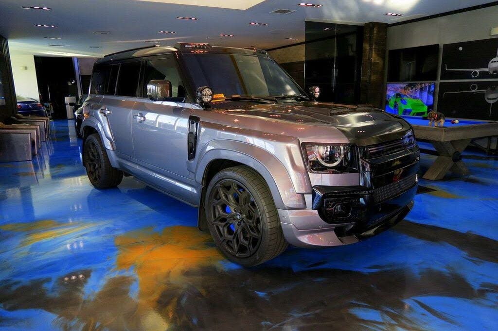 2024 Land Rover Defender 110 P400 X-Dynamic SE AWD