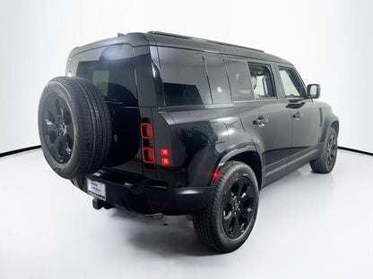 2024 Land Rover Defender 110 P300 S AWD