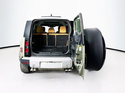 2024 Land Rover Defender 110 V8 P500 SE AWD