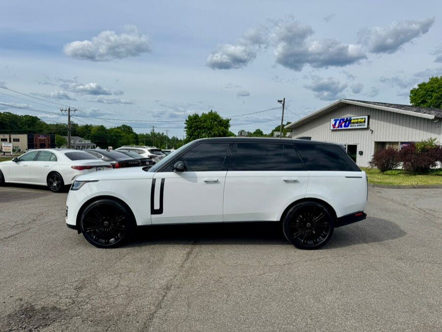 2024 Land Rover Range Rover P530 SE LWB AWD