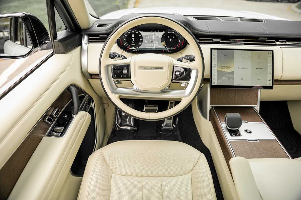 2024 Land Rover Range Rover P400 SE AWD
