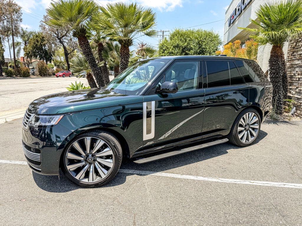 2024 Land Rover Range Rover P615 SV AWD