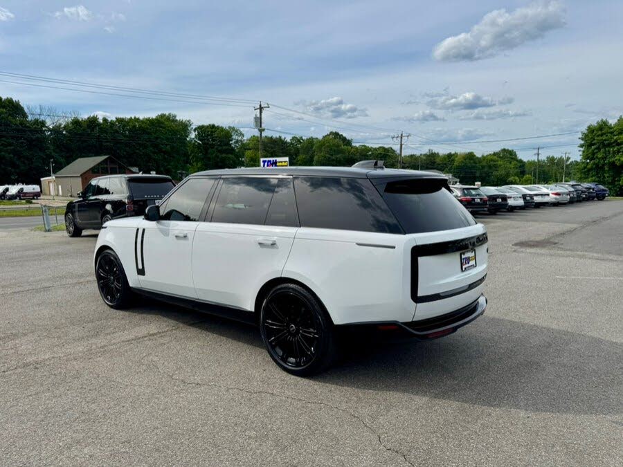 2024 Land Rover Range Rover P530 SE LWB AWD
