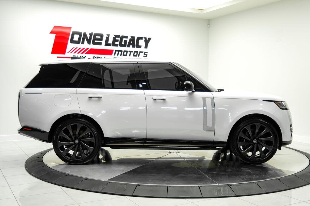 2024 Land Rover Range Rover P530 Autobiography AWD