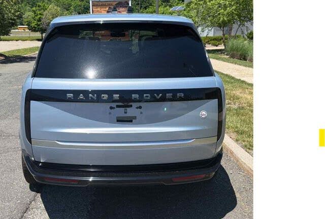 2024 Land Rover Range Rover P615 SV LWB AWD
