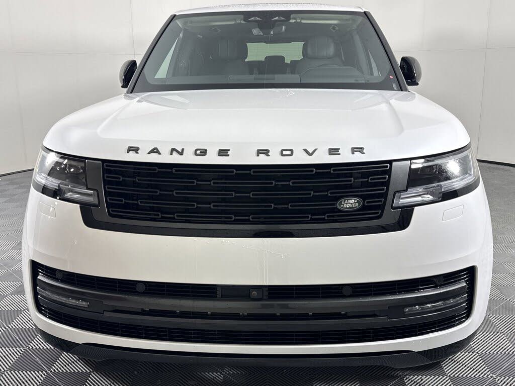 2024 Land Rover Range Rover P400 SE LWB AWD