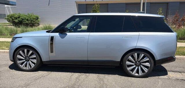 2024 Land Rover Range Rover P615 SV LWB AWD